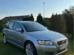 Silver Begagnad 2010 Volvo V50 Summum Kombi | 68 000 kr (Marknadspris)