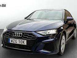 Blå Begagnad 2023 Audi A3 Sportback e-tron S-Line Sedan | 399 000 kr (Dyr)