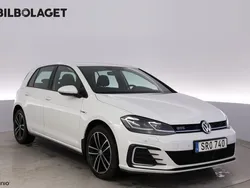Vit Begagnad 2020 VW Golf VIII GTE Halvkombi | 219 500 kr (Bra pris)
