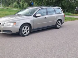 Brun Begagnad 2010 Volvo V70 Drive Kinetic Kombi | 35 000 kr (Marknadspris)