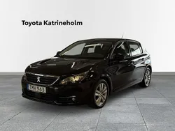 Svart Begagnad 2018 Peugeot 308 Active Halvkombi | 169 900 kr (Lite dyr)