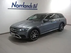 Grå Begagnad 2021 Mercedes E220 Kombi | 389 900 kr (Lite dyr)