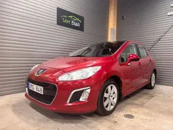 Röd Begagnad 2012 Peugeot 308 Halvkombi | 44 900 kr (Marknadspris)
