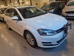Vit Begagnad 2015 VW Golf VII Kombi | 99 800 kr (Bra pris)