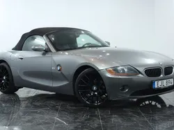 Mörkgrå (grå) Begagnad 2003 BMW Z4 Cab | 139 900 kr (Lite dyr)