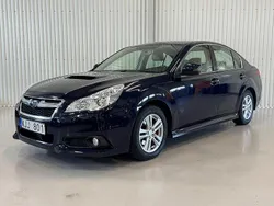 Mörkblå Begagnad 2013 Subaru Legacy Sedan | 64 900 kr (Bra pris)