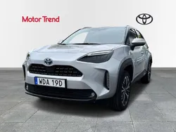 Silver Begagnad 2021 Toyota Yaris Cross Edition SUV | 289 900 kr (Marknadspris)