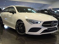 Vit Begagnad 2019 Mercedes CLA200 Shooting Brake AMG Kombi | 289 000 kr (Marknadspris)