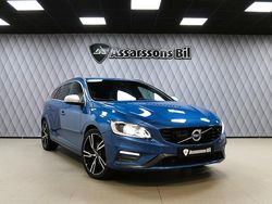 Blå Begagnad 2016 Volvo V60 R-Design Kombi | 219 000 kr (Dyr)