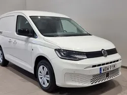 Vit (candyvit) Begagnad 2025 VW Caddy Minibuss | 399 000 kr (Dyr)