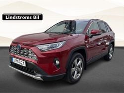 Röd Begagnad 2019 Toyota RAV4 Hybrid Executive SUV | 379 000 kr (Lite dyr)