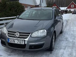 Grå Begagnad 2008 VW Golf VI Kombi | 40 000 kr (Marknadspris)