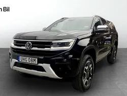 Svart (midnight black metallic) Begagnad 2023 VW Amarok Style Pickup | 679 900 kr (Marknadspris)