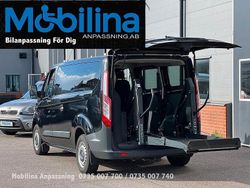 Begagnad 2017 Ford Tourneo Kombi | 279 000 kr