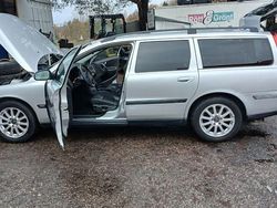 Begagnad 2002 Volvo V70 Kombi | 22 000 kr (Bra pris)