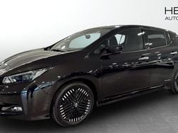 Svart Begagnad 2022 Nissan Leaf N-Connecta Halvkombi | 184 900 kr (Marknadspris)