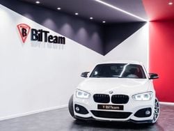 Vit Begagnad 2015 BMW 116 M Sport Halvkombi | 169 900 kr (Dyr)