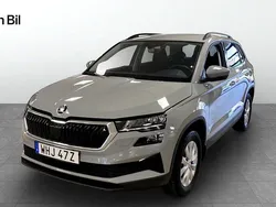Grå Begagnad 2024 Skoda Karoq Selection SUV | 339 900 kr (Marknadspris)