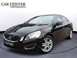 Svart Begagnad 2010 Volvo S60 Momentum Sedan | 94 900 kr (Bra pris)