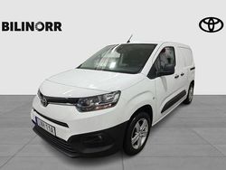 Vit Begagnad 2021 Toyota Proace City Van | 189 900 kr (Marknadspris)