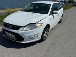 Vit Begagnad 2012 Ford Mondeo Sport Kombi | 12 000 kr