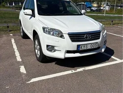 Vit Begagnad 2010 Toyota RAV4 Multidrive S SUV | 95 000 kr (Bra pris)