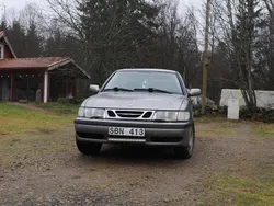 Grå Begagnad 2001 Saab 9-3 Halvkombi | 11 000 kr (Superpris)