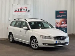 Vit Begagnad 2014 Volvo V70 Momentum Kombi | 99 900 kr (Marknadspris)