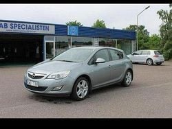 Grå Begagnad 2010 Opel Astra Enjoy Halvkombi | 52 000 kr (Marknadspris)