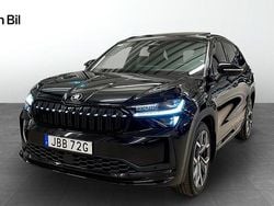 Svart (black magic pärleffekt me) Begagnad 2025 Skoda Kodiaq SportLine SUV | 529 900 kr