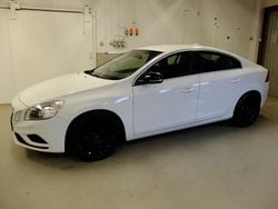 Vit Begagnad 2012 Volvo S60 R-Design Sedan | 88 000 kr (Dyr)