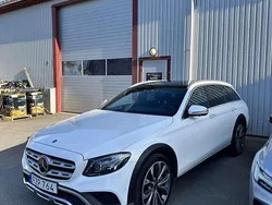 Vit Begagnad 2018 Mercedes E350 Avantgarde Kombi | 305 000 kr