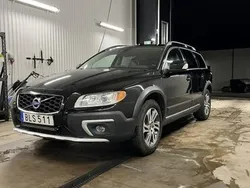 Svart Begagnad 2014 Volvo XC70 Momentum SUV | 135 000 kr (Bra pris)