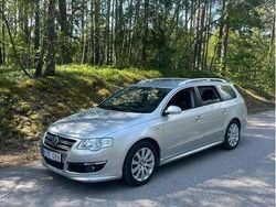 Silver Begagnad 2010 VW Passat Sportline Kombi | 42 000 kr (Marknadspris)