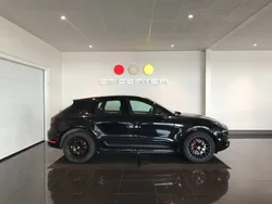 Svart Begagnad 2017 Porsche Macan GTS Sport SUV | 399 900 kr (Dyr)