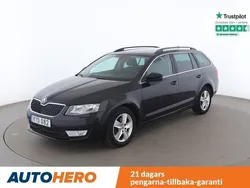 Svart Begagnad 2016 Skoda Octavia Ambition Kombi | 129 000 kr (Marknadspris)
