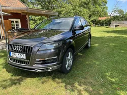 Grå Begagnad 2012 Audi Q7 Design SUV | 175 000 kr (Bra pris)