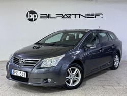 Mörkgrå Begagnad 2009 Toyota Avensis Business Edition Kombi | 69 900 kr (Marknadspris)