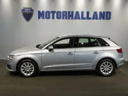 Silver Begagnad 2015 Audi A3 Sportback Halvkombi | 109 900 kr (Marknadspris)