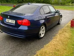 Blå Begagnad 2011 BMW 325 Sedan | 79 000 kr (Superpris)