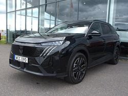 Svart Ny 2025 Peugeot 5008 Ultimate Minibuss | 449 000 kr (Lite dyr)