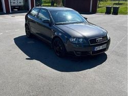 Grå Begagnad 2005 Audi A3 Comfort Halvkombi | 14 000 kr (Superpris)
