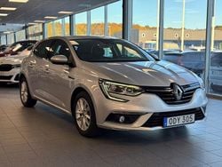 Silver Begagnad 2016 Renault Mégane III Halvkombi | 99 900 kr (Marknadspris)
