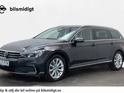 Mörkgrå Begagnad 2021 VW Passat GTE Kombi | 178 700 kr (Bra pris)