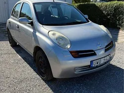 Silver Begagnad 2004 Nissan Micra Halvkombi | 22 000 kr (Marknadspris)