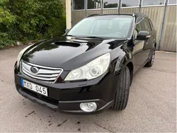 Svart Begagnad 2012 Subaru Outback SUV | 40 000 kr (Marknadspris)