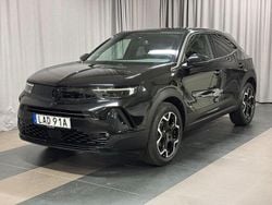 Svart Begagnad 2024 Opel Mokka Ultimate SUV | 219 900 kr (Marknadspris)
