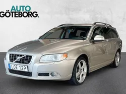 Ljusbrun Begagnad 2011 Volvo V70 Momentum Kombi | 94 900 kr (Marknadspris)
