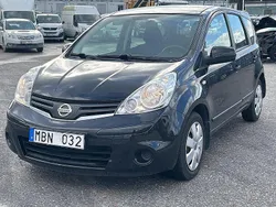 Svart Begagnad 2011 Nissan Note Minibuss | 24 500 kr