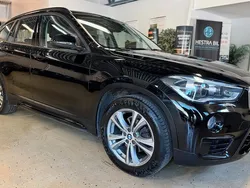 Svart Begagnad 2018 BMW X1 Sport Line SUV | 199 900 kr (Bra pris)